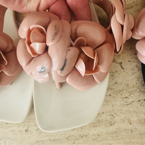 Jeffrey Campbell Floralee Jelly Flower Ornamented Slide Sandals SEE DESCRIPTION - Picture 5 of 7